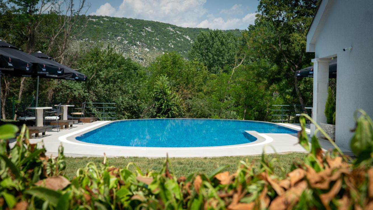 Seosko Domacinstvo Jovanovic Danilovgrad Buitenkant foto